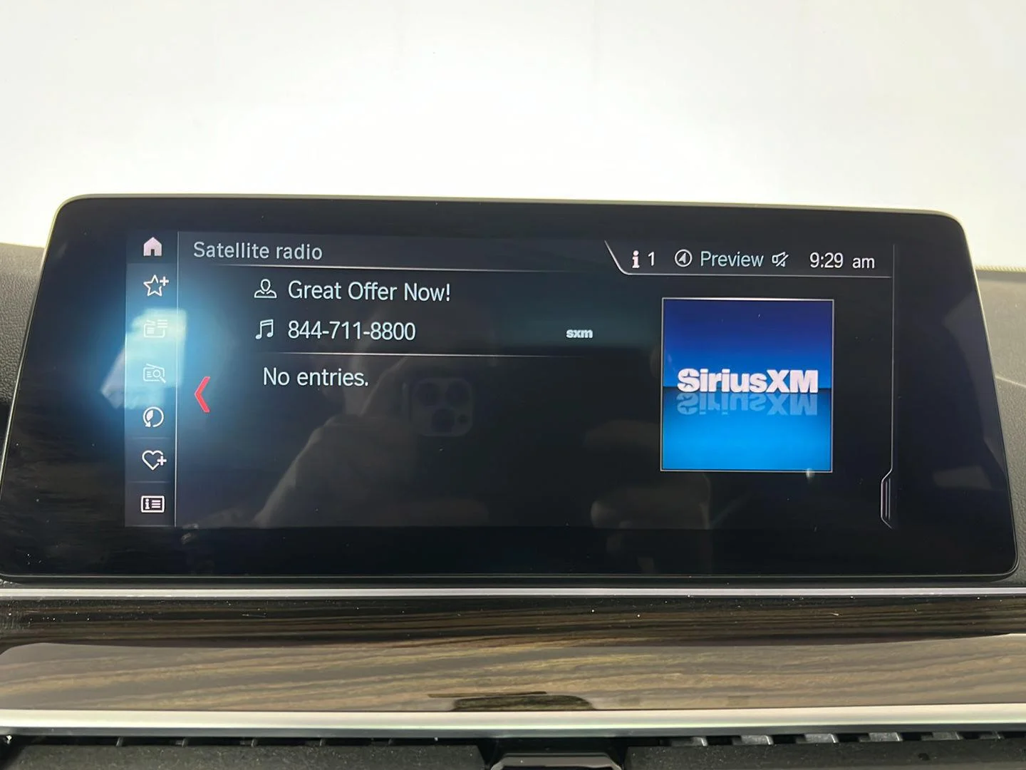 Used 2019 Black Sapphire Metallic BMW 540i xDrive image 20