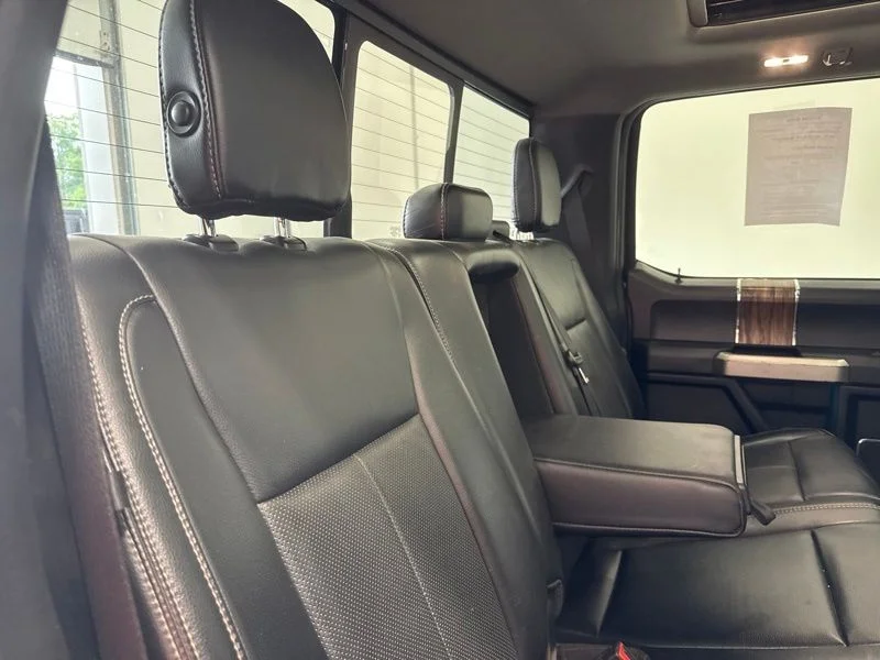 Used 2019 Gray Ford Lariat image 10