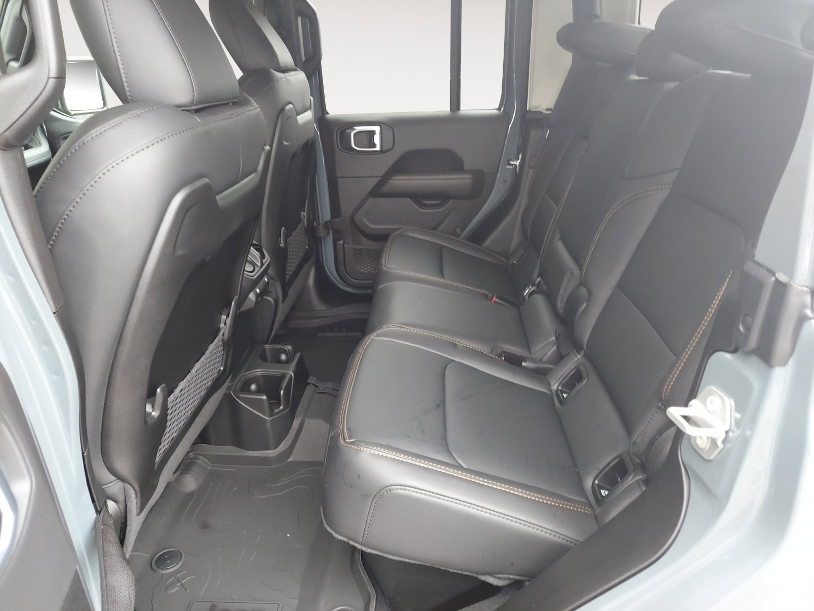 New 2026 Anvil Clearcoat Jeep Sahara image 23