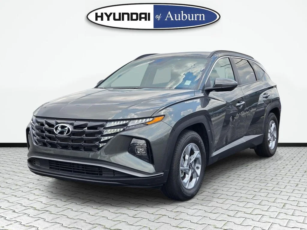 Used 2023 Gray Hyundai SEL image 11