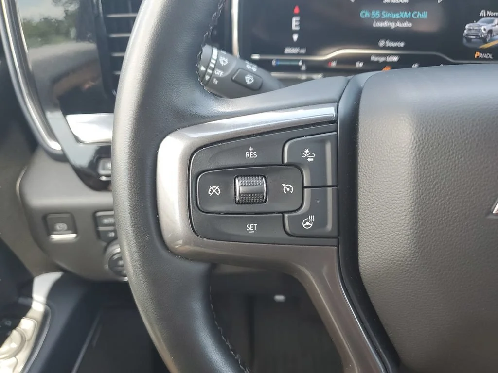 Used 2024 Black Chevrolet High Country image 21
