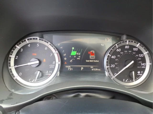 Used 2022 Brown Toyota XLE image 18
