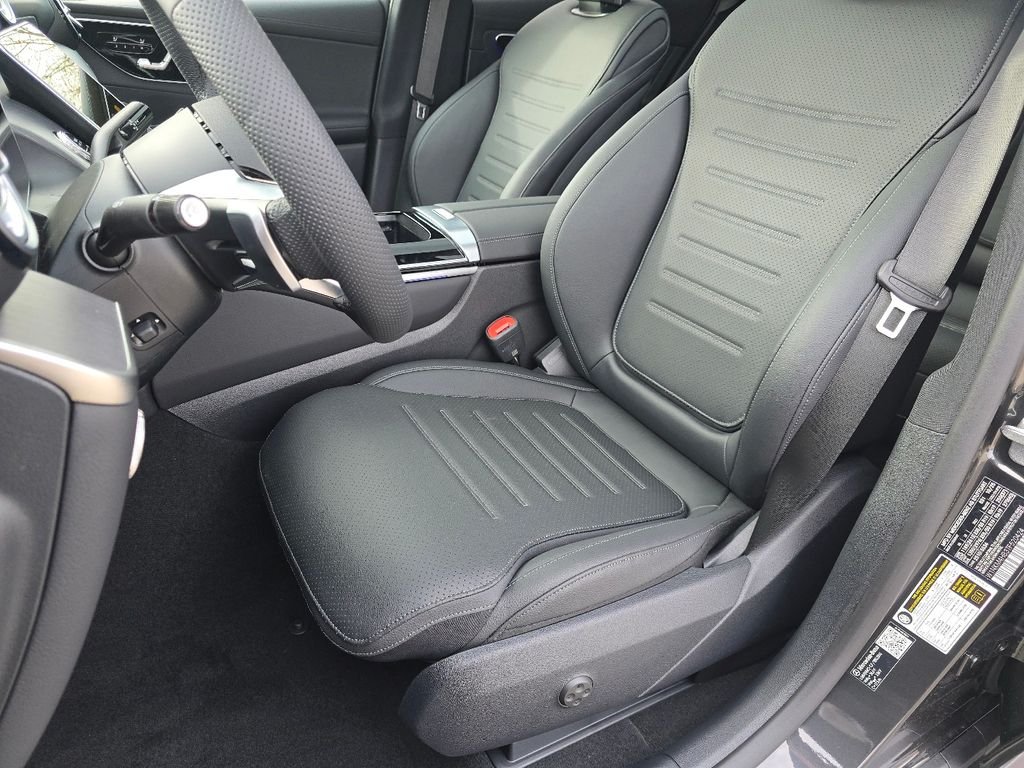 New 2026 Graphite Grey Metallic Mercedes-Benz GLC 300 image 24