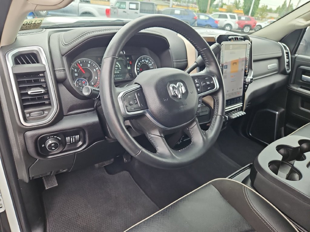 Used 2024 White Ram Laramie image 13