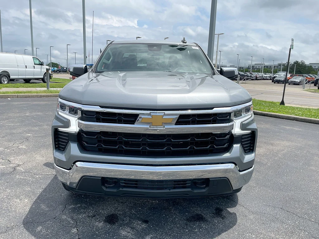 Certified Used 2023 GRAY Chevrolet LT image 29