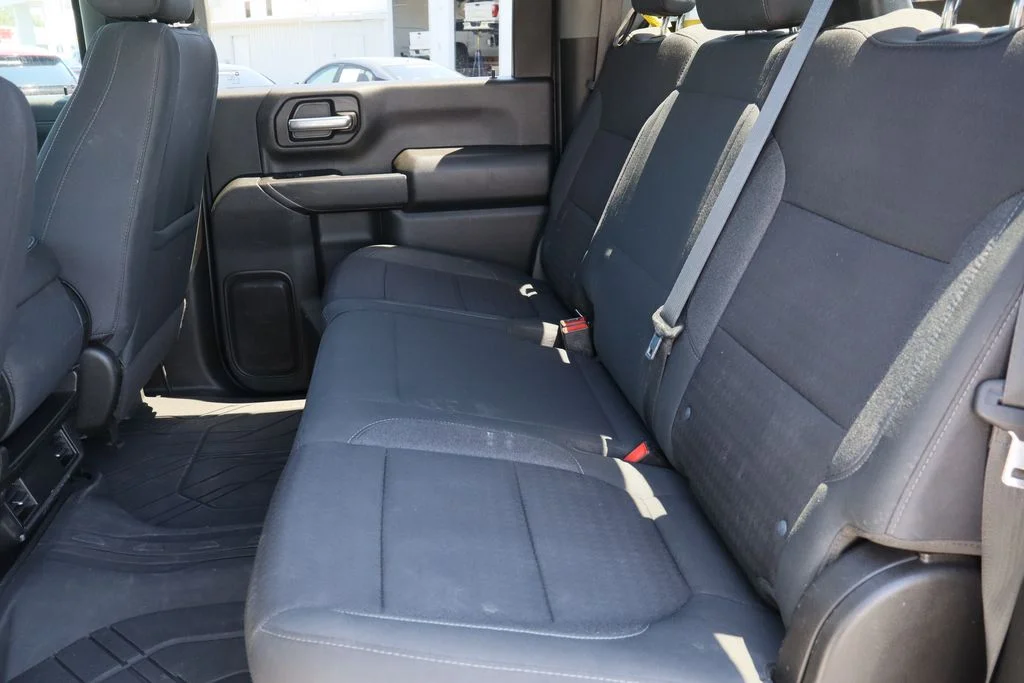 Used 2022 White Chevrolet LT image 24