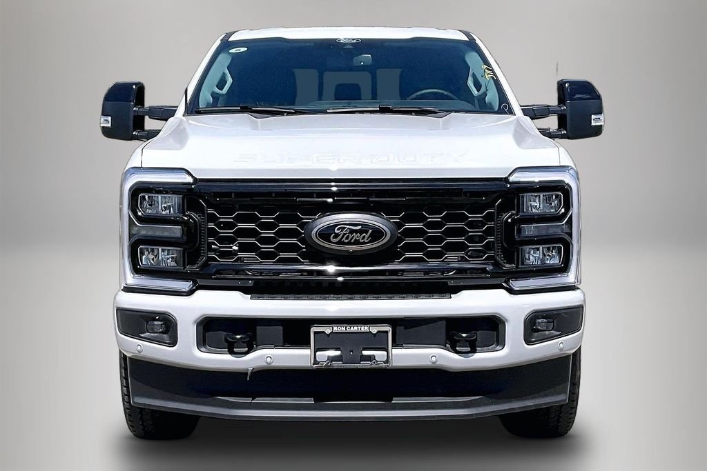 New 2026 Ford Super Duty F-250 Lariat 4D Crew Cab