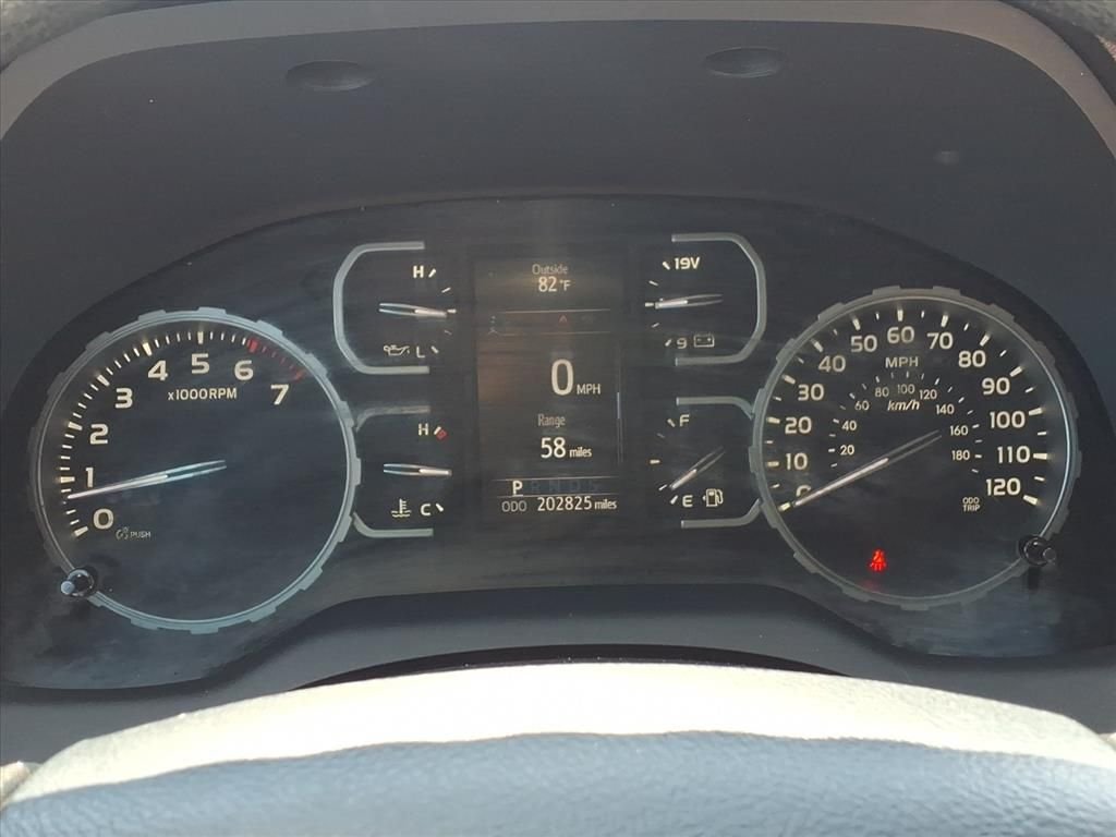 Used 2018 Black Toyota SR5 image 20
