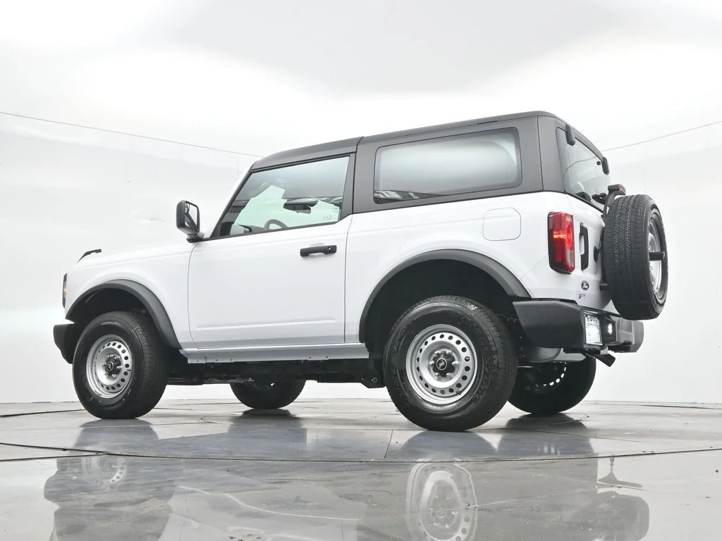 New 2026 Oxford White Ford Base image 41