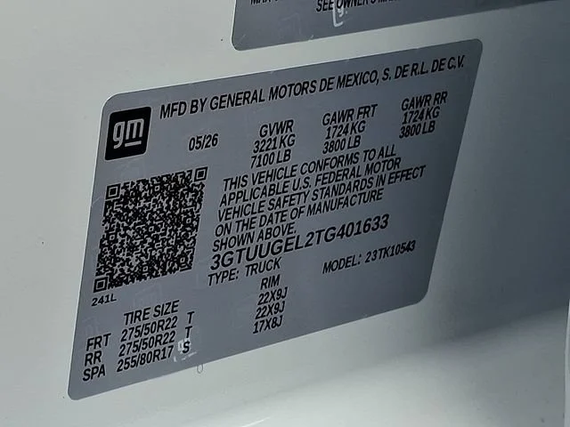 New 2026 Glacier White Tricoat GMC Denali image 21