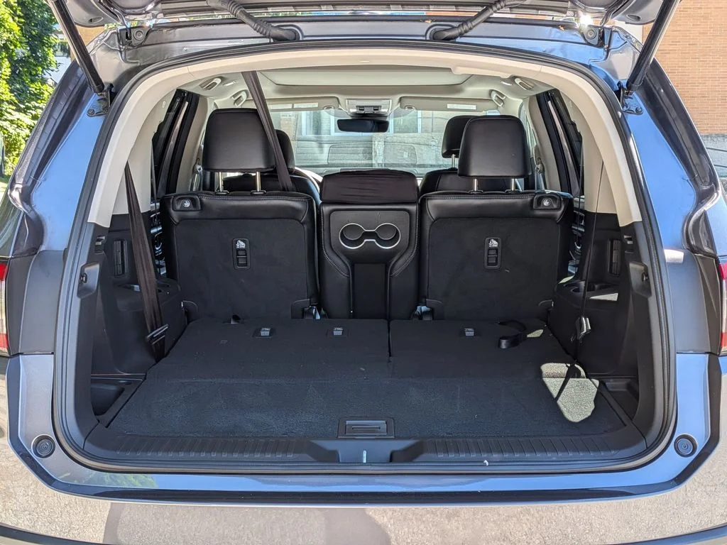 Used 2025 Gray Honda Touring image 6