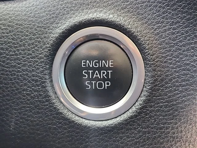 Used 2023 Silver Toyota SR5 image 29