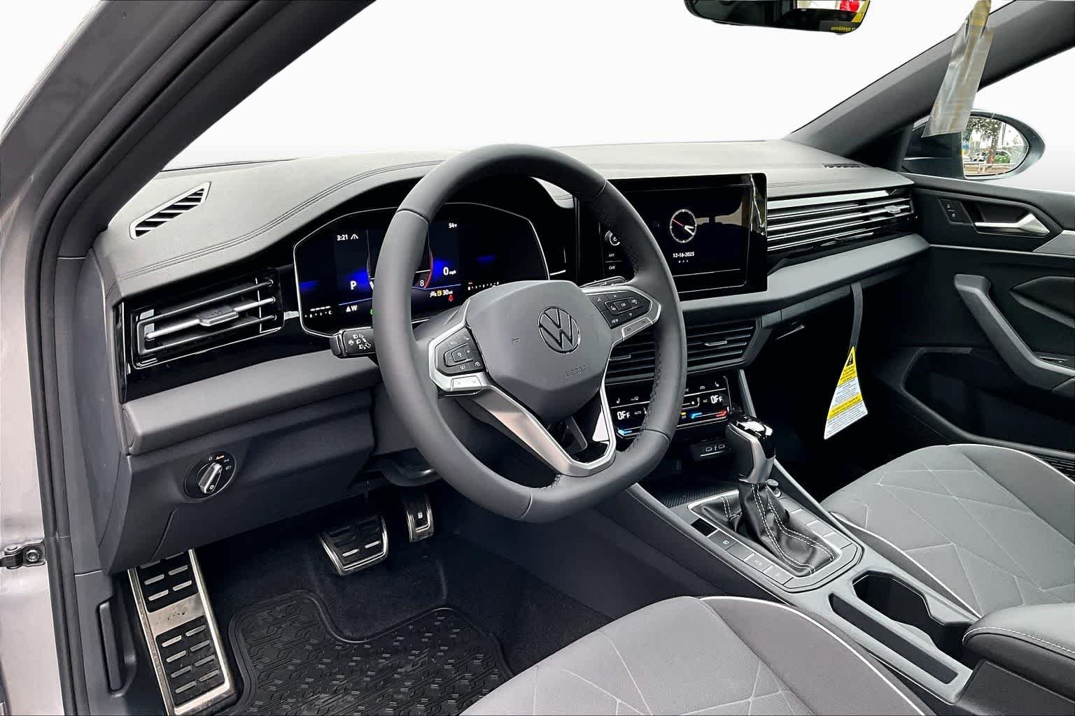 New 2026 Pyrite Silver Metallic Volkswagen 1.5T Sport image 8