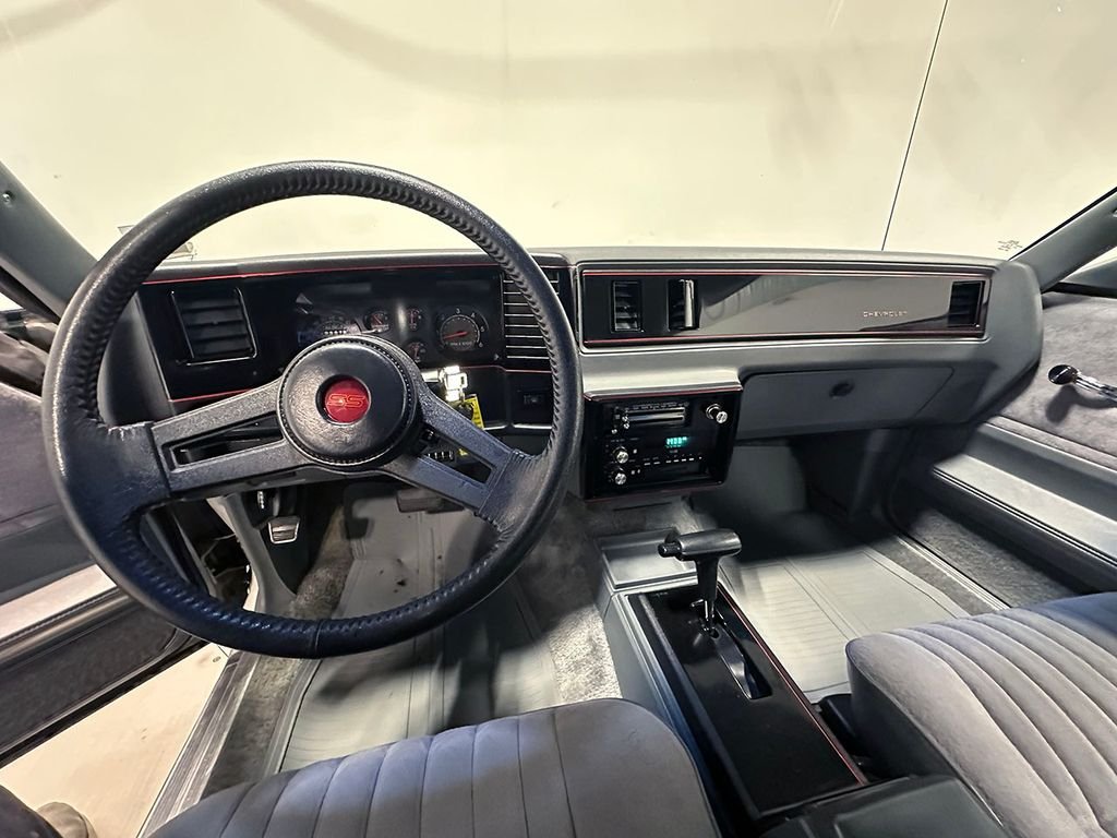 Used 1987 Gray Chevrolet  image 70
