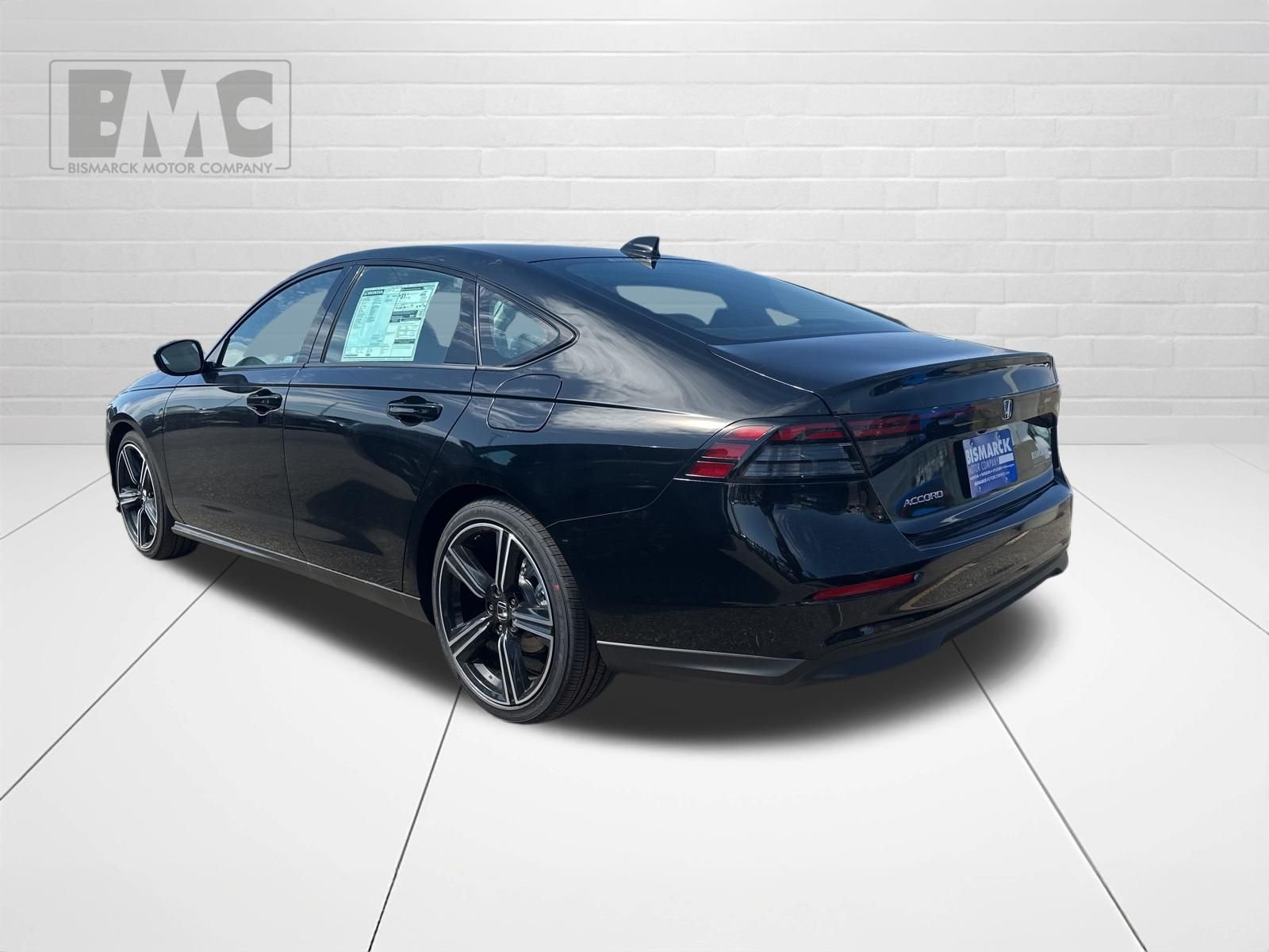 New 2026 Black Honda SE image 4