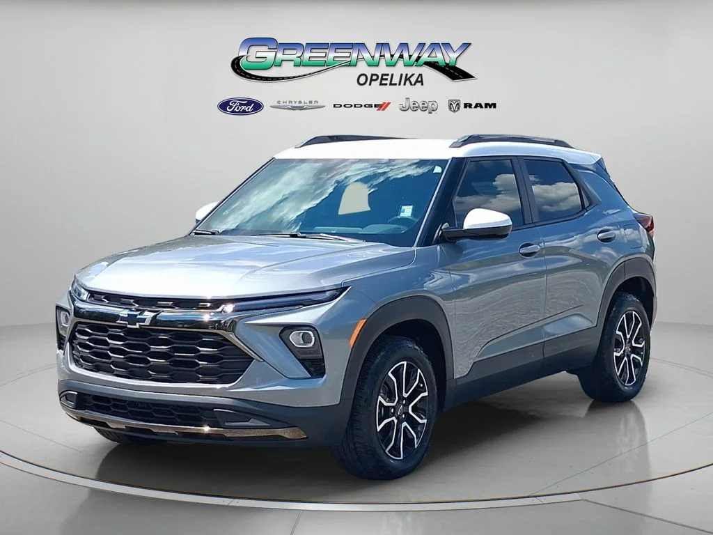 Used 2024 Sterling Gray Metallic Chevrolet ACTIV image 3