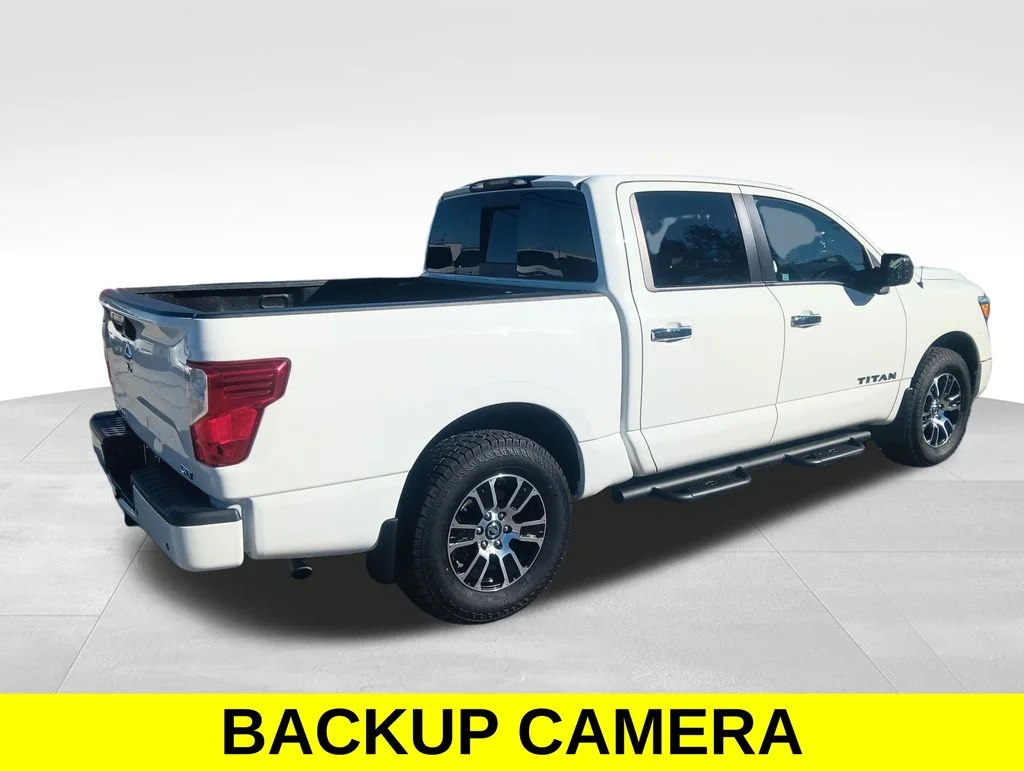 Used 2021 White Nissan SV image 6