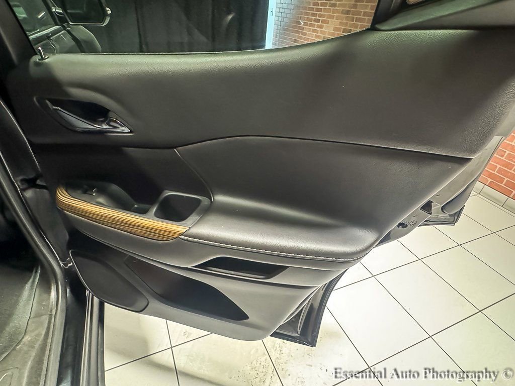 2023 GMC ACADIA - Image 26