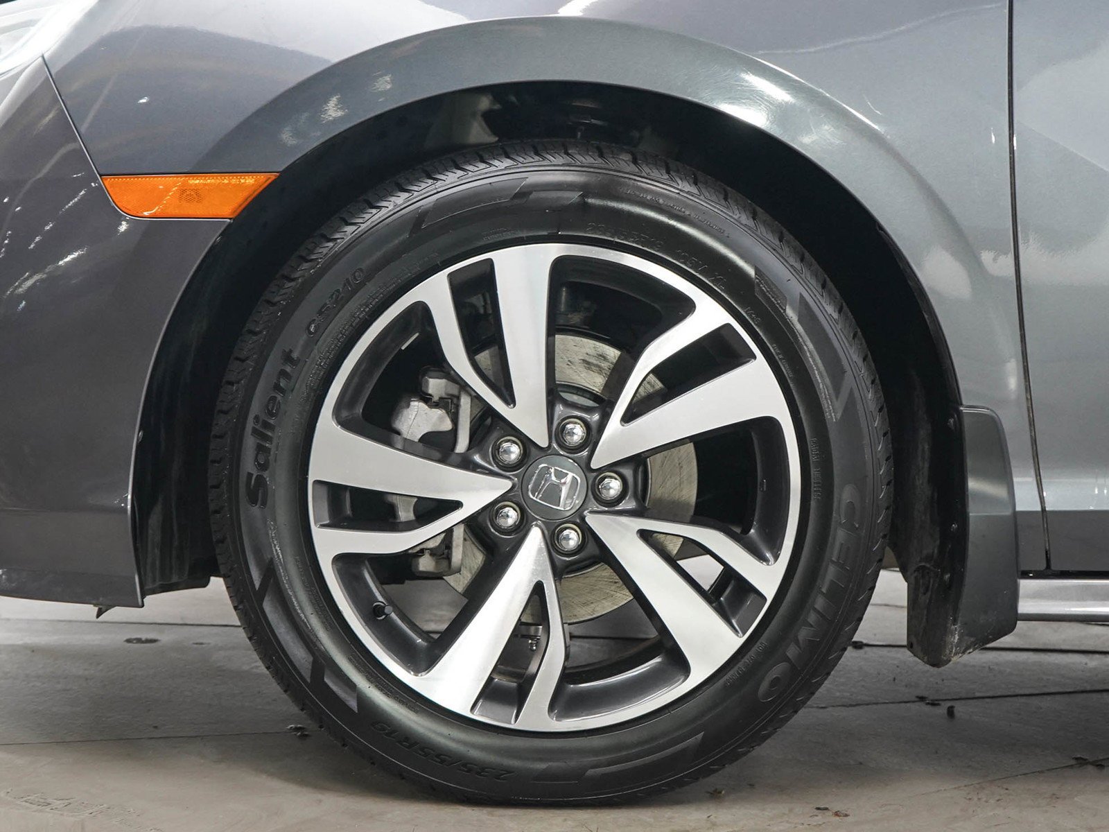 Used 2024 Gray Honda Touring image 36
