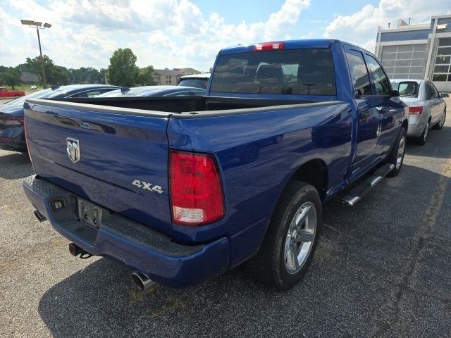 Used 2015 Blue Streak Pearlcoat Ram Express image 4