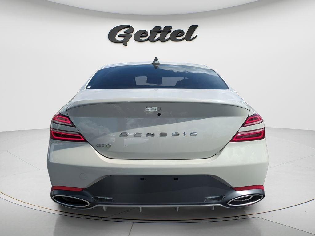 2026 GENESIS G70 Standard - Photo 6