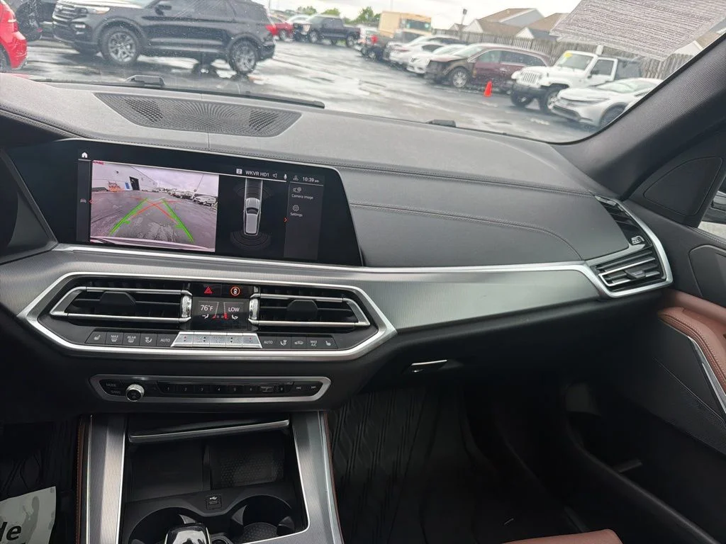 Certified Used 2019 Mineral White Metallic BMW xDrive40i image 28