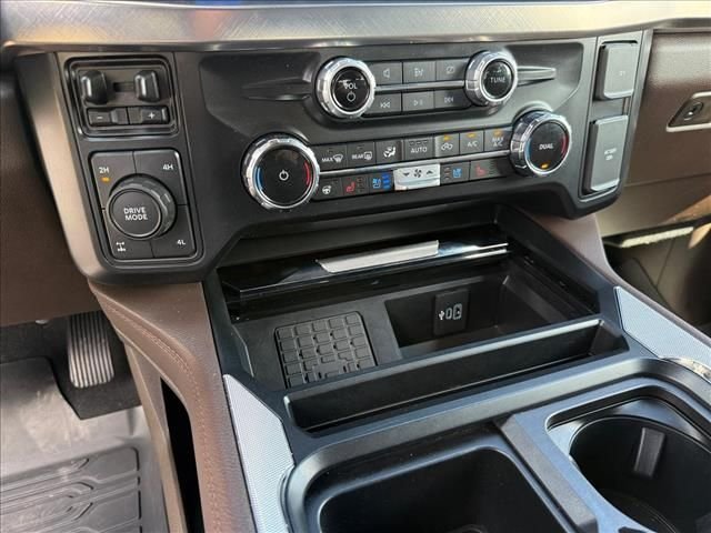 Certified Used 2024 Blue Metallic Ford King Ranch image 22