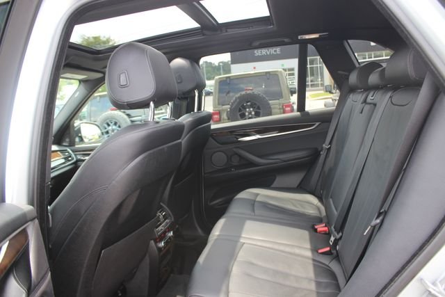 Used 2018 Silver BMW xDrive35i image 25