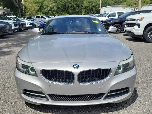 2011 BMW Z4 sDrive30i - Photo 9