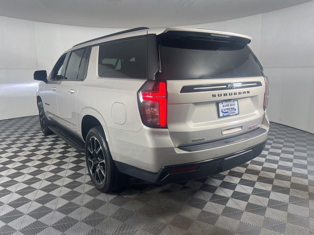 Used 2023 Beige Metallic Chevrolet RST image 24