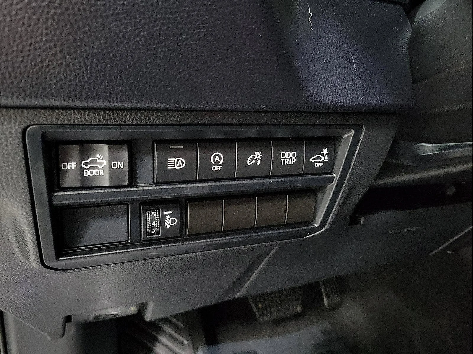 Used 2023 Blue Toyota SR5 image 14