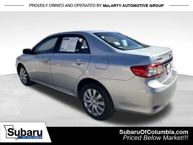 Used 2013 Silver Toyota LE image 7