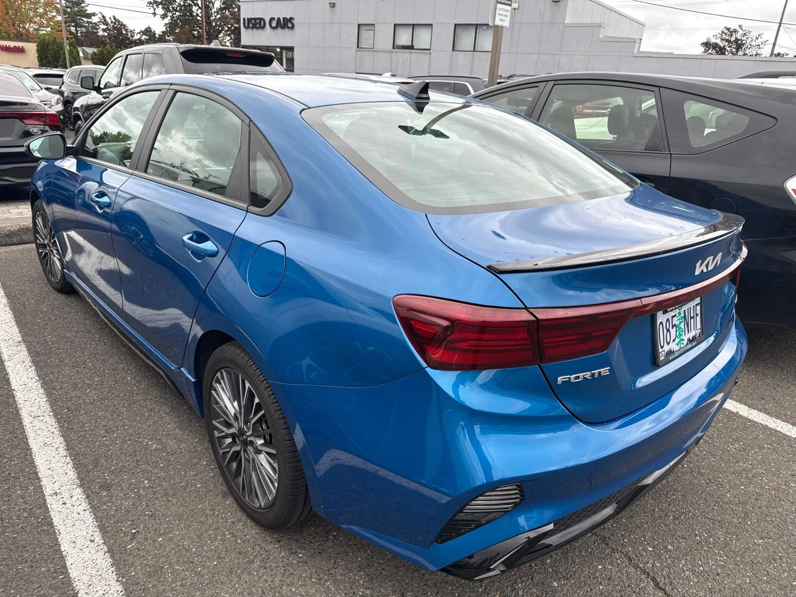 Used 2022 Blue Kia GT-Line image 4