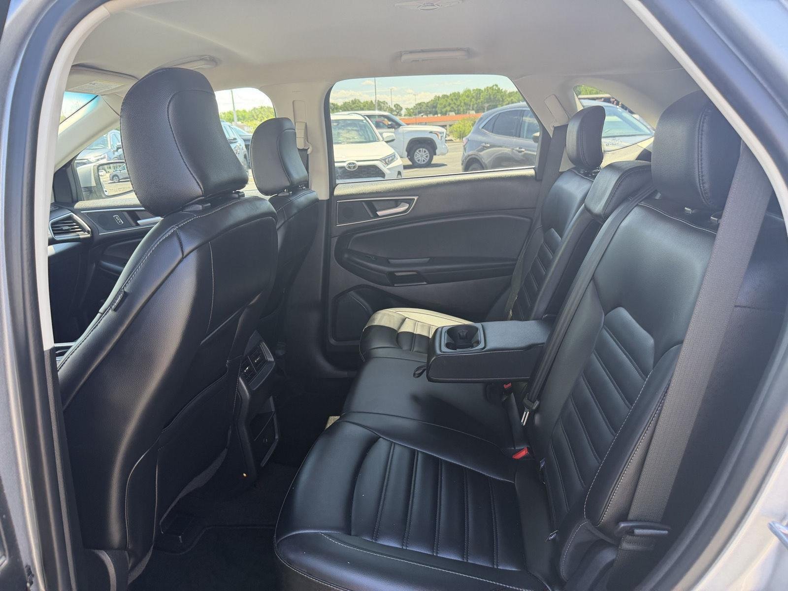 Used 2024 Iconic Silver Ford SEL image 14