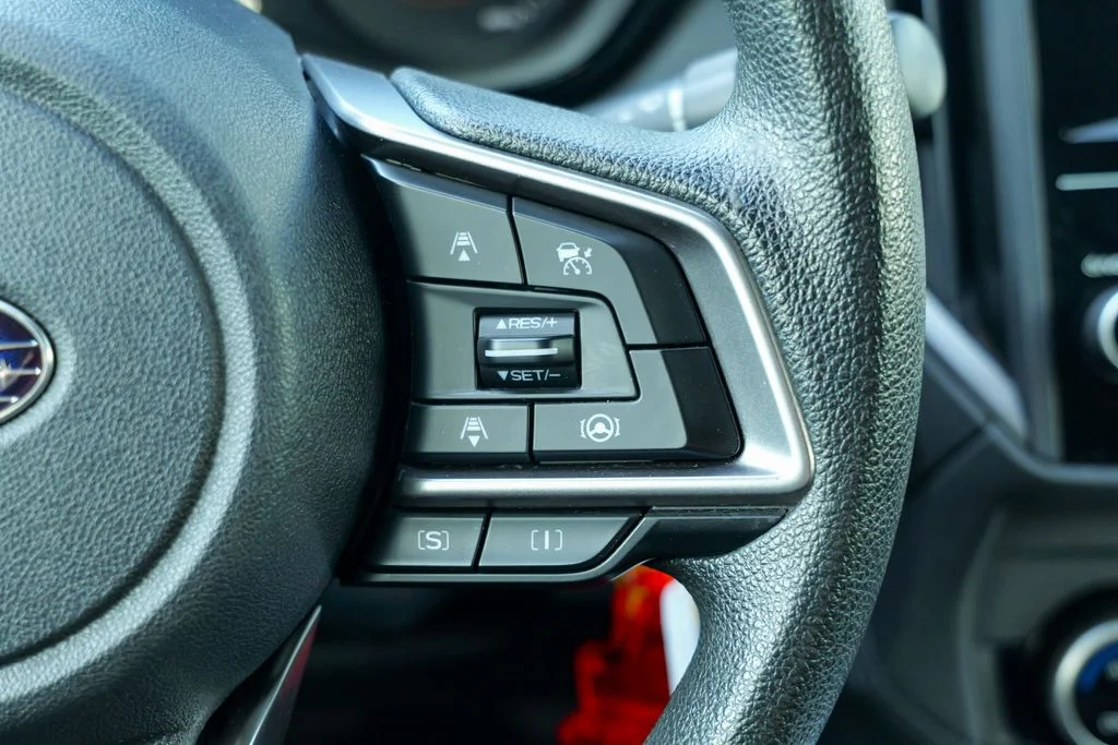 Used 2023 Ice Silver Metallic Subaru Base image 41