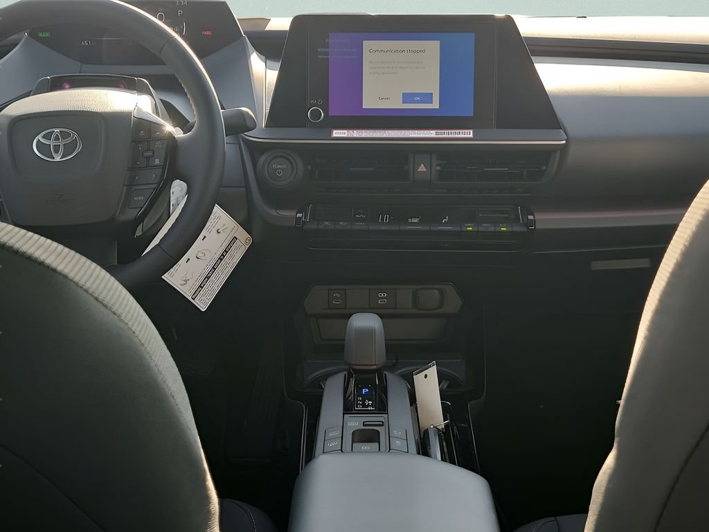 2026 Toyota Prius Plug-in Hybrid SE - Photo 28
