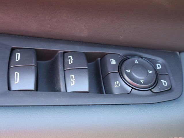2026 GMC Yukon AT4 - Photo 36