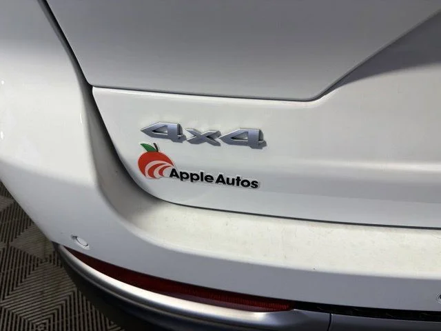 New 2026 White Jeep  image 10