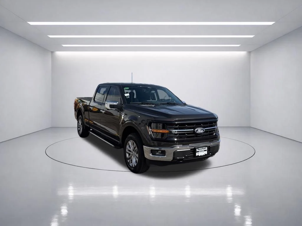 Used 2024 Darkened Bronze Metallic Ford XLT image 9