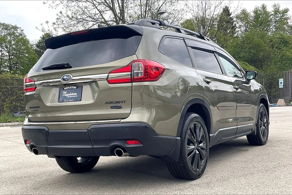 Used 2022 Brown Subaru Onyx Edition image 13