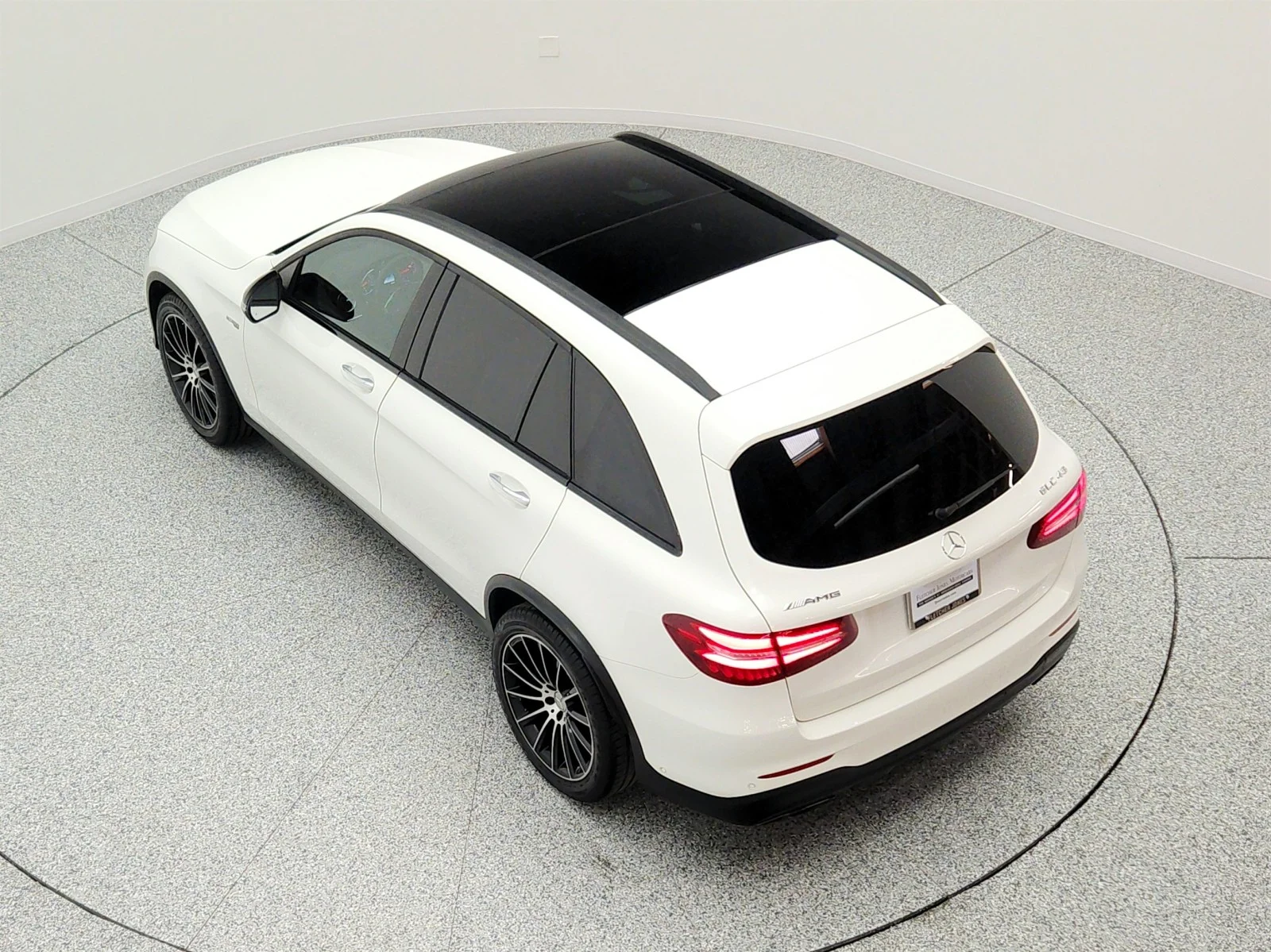 Used 2018 Polar White Mercedes-Benz AMG® GLC 43 4MATIC SUV image 28