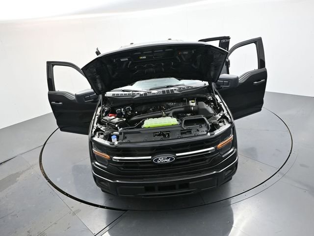 New 2026 Black Ford XLT image 35