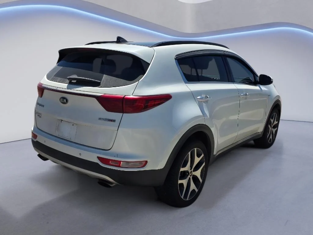 Used 2018 Snow White Pearl Kia SX Turbo image 5