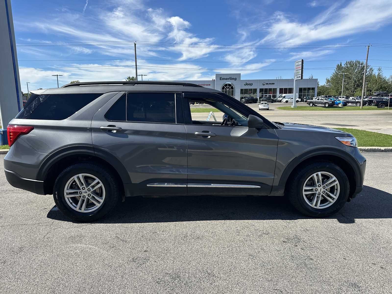 Used 2023 Carbonized Gray Metallic Ford XLT image 17