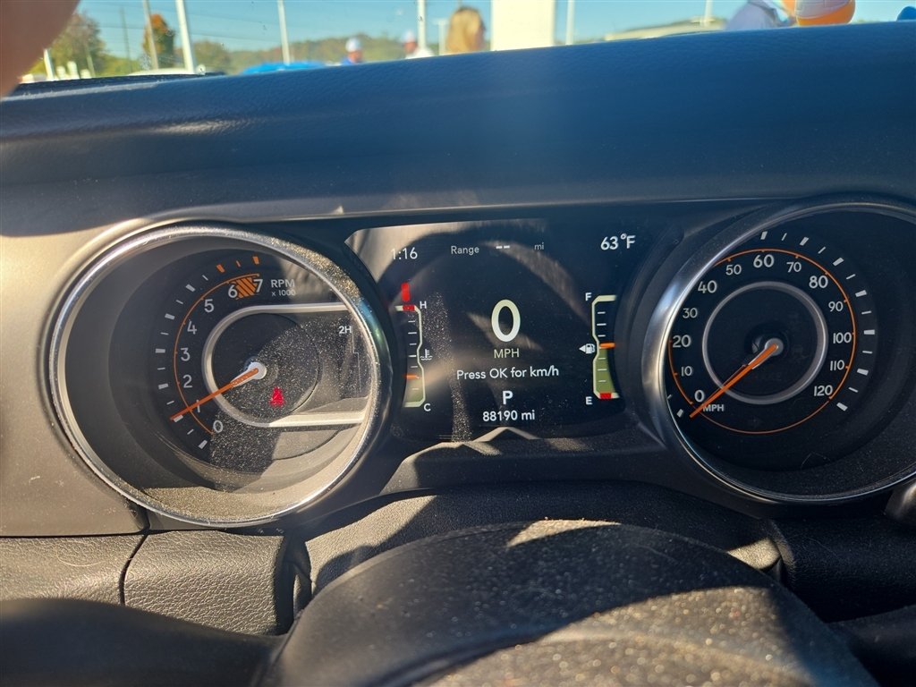 Used 2021 BLACK CLEARCOAT Jeep Unlimited Sport S image 2
