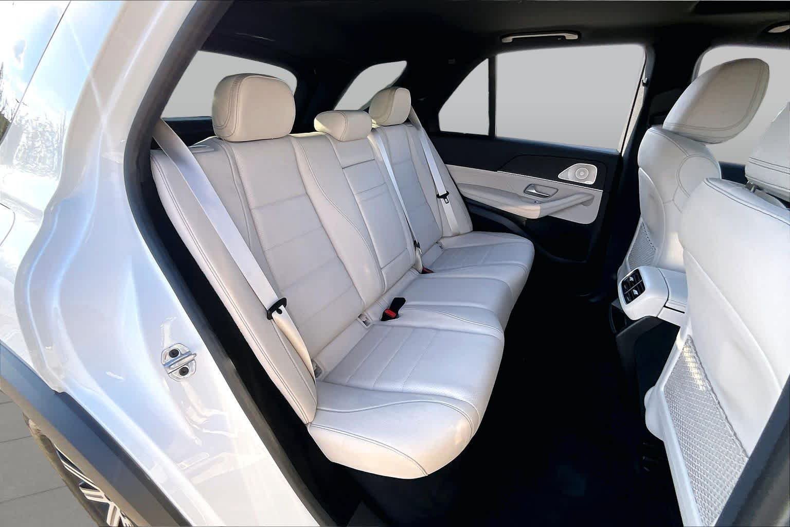 Used 2025 Polar White Mercedes-Benz GLE 350 image 21