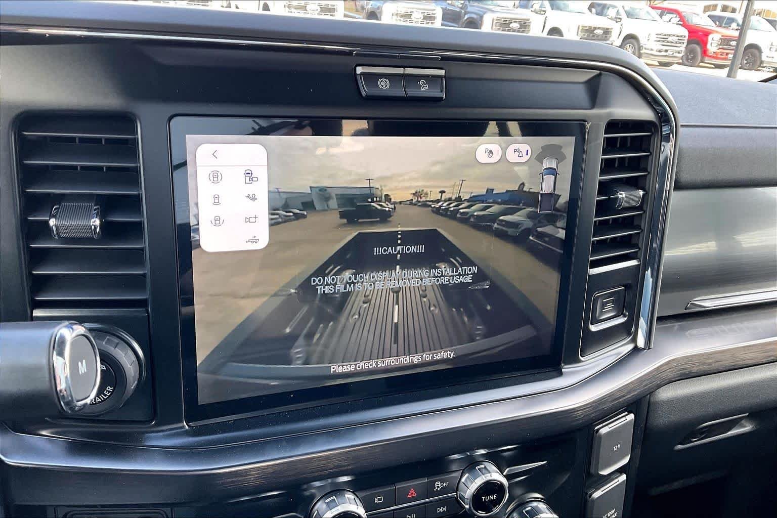 New 2026 Carbonized Gray Metallic Ford F-250® Lariat® image 18