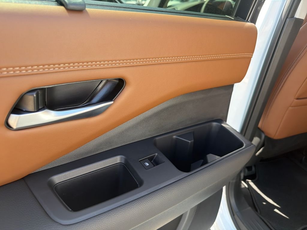 New 2026 Nissan Pathfinder Platinum 4D Sport Utility