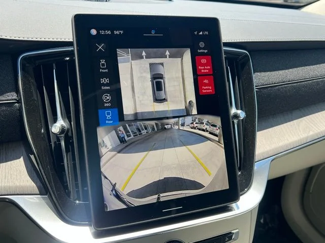 2025 Volvo XC90 Ultra - Photo 13