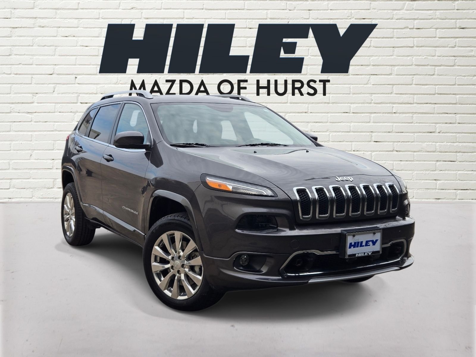 Gray (Granite Crystal Metallic Clearcoat) 2018 Jeep Cherokee Overland 4WD SUV / Crossover Four-Wheel Drive 9-Speed Automatic